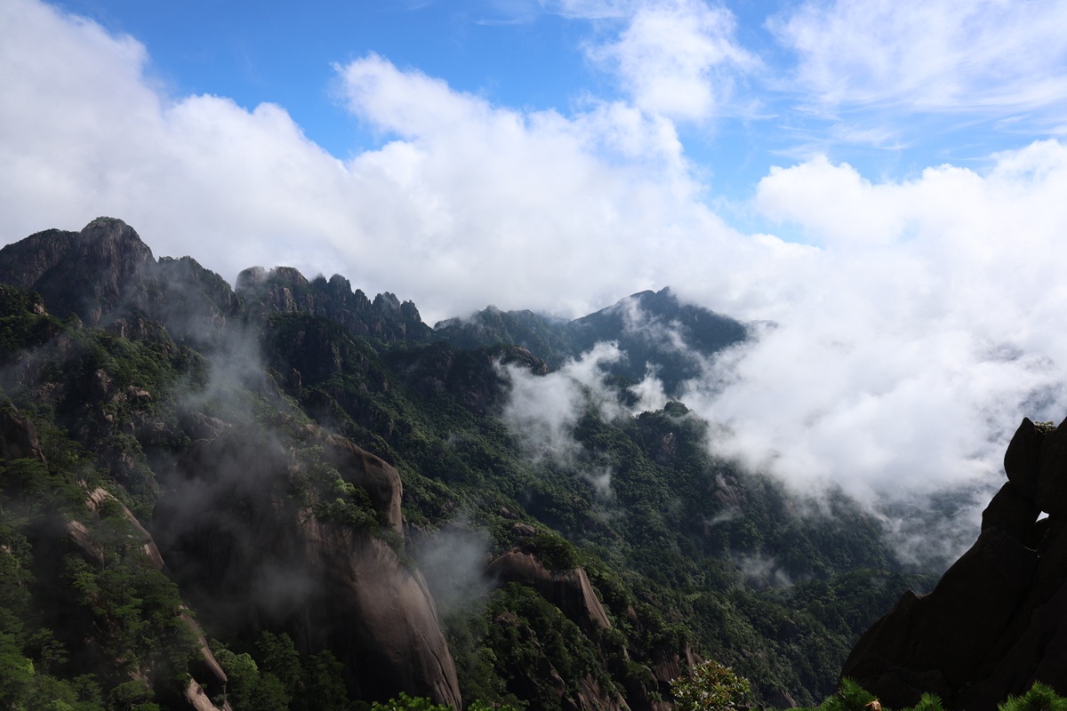 Huangshan mountain peaks with clouds and mist